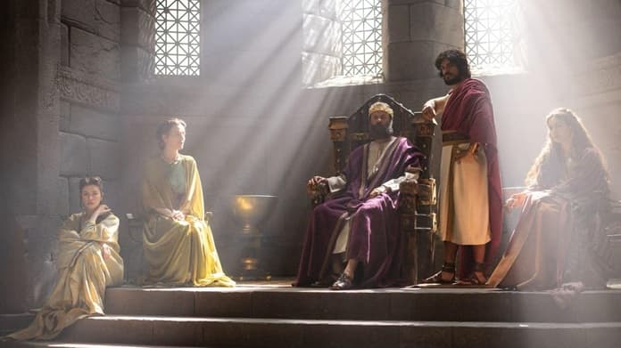 Кадр з серіалу "Дім Давида" Кадр з серіалу "Дім Давида"